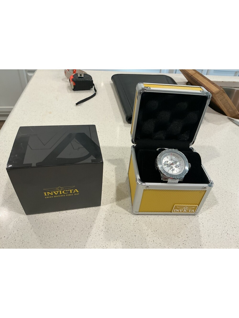 Invicta Mens watch Aviator Sky Shock